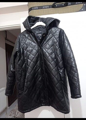 Kapitone mont - Görsel 4