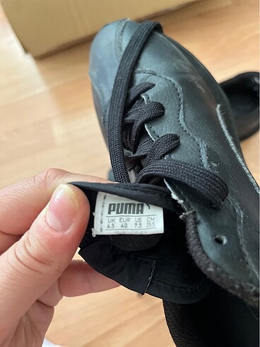 40 Beden siyah Renk Puma ayakkabı