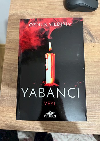 Beden Renk Öznur Yıldırım - Yabancı Serisi 2 Kitap