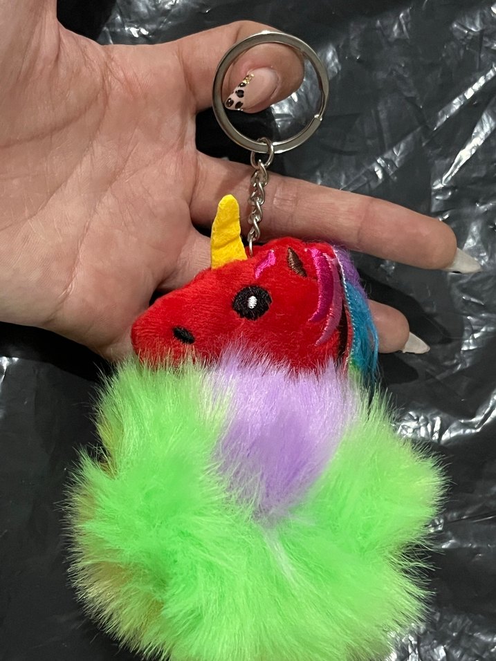 Renkli Püsküllü Kadın Anahtarlık - Görsel 2