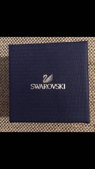 diğer Beden Swarovski kolye