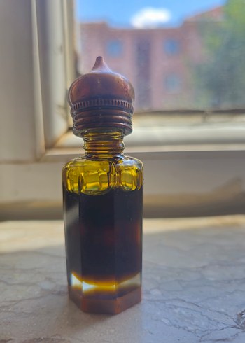 Versace oud agarwood