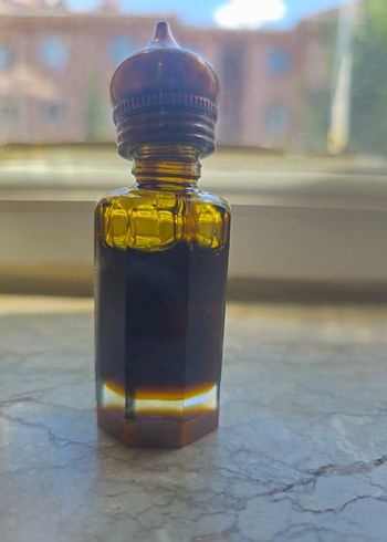 Beden Renk oud agarwood