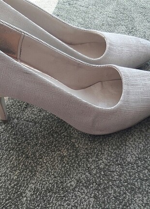 36 Beden ten rengi Renk Stiletto