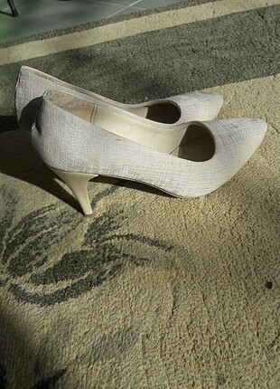Diğer Stiletto