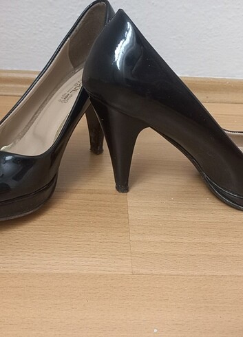 Siyah Platform topuklu ayakkabı