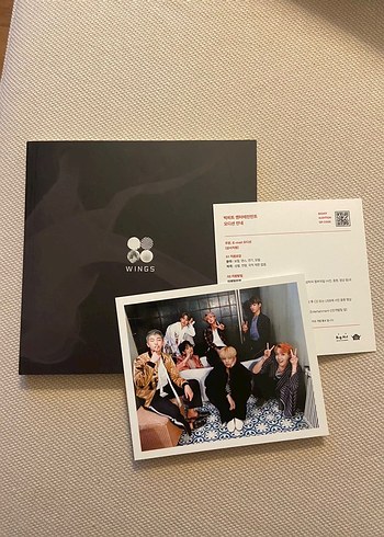 BTS WINGS Albüm