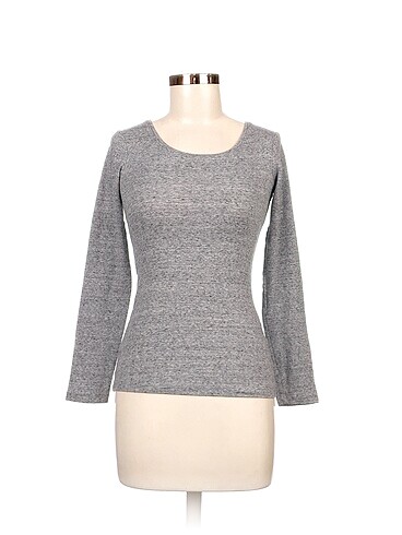 H&M Bluz %70 İndirimli.
