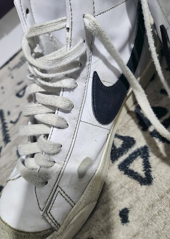 Nike Beyaz Yüksek Spor Ayakkabı - Görsel 5