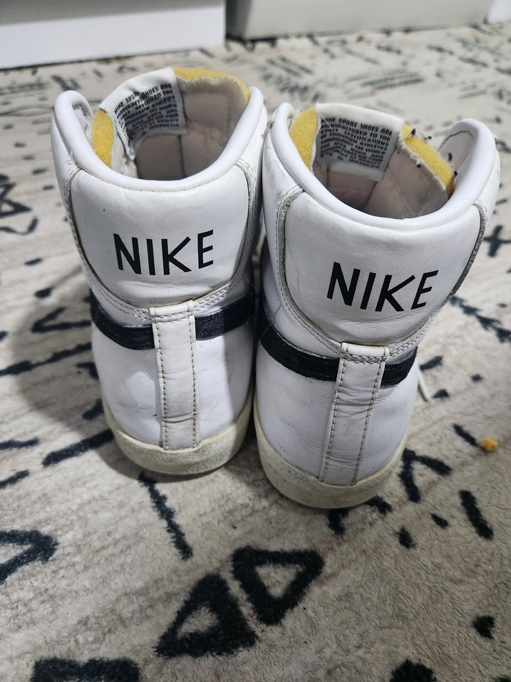 Nike Beyaz Yüksek Spor Ayakkabı - Görsel 3