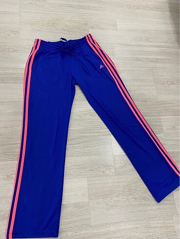 s Beden Adidas eşofman altı