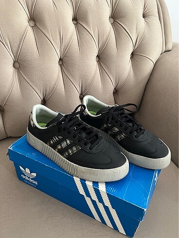 Adidas Orijinal Adidas spor ayakkabı