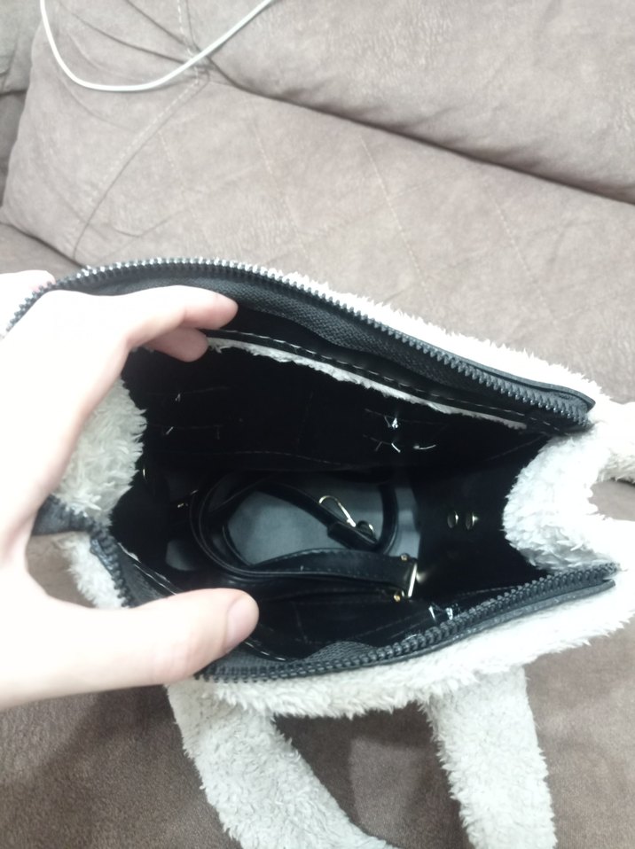 Peluş tüylü çanta - Görsel 4