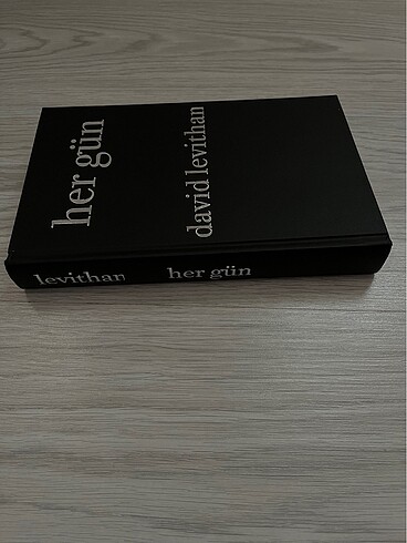  David Levithan Her Gün