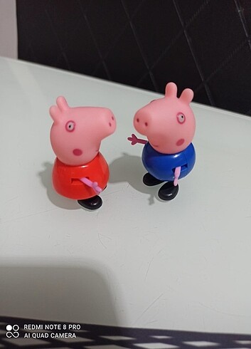 Peppa pig ve George figür