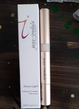 Jane Iredale Gözaltı Kapatıcı ve Aydınlatıcı 