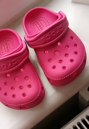 crocs terlik 
