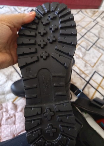 Kemer Detaylı Siyah Kamuflaj Erkek Bot
yds bot - Görsel 2