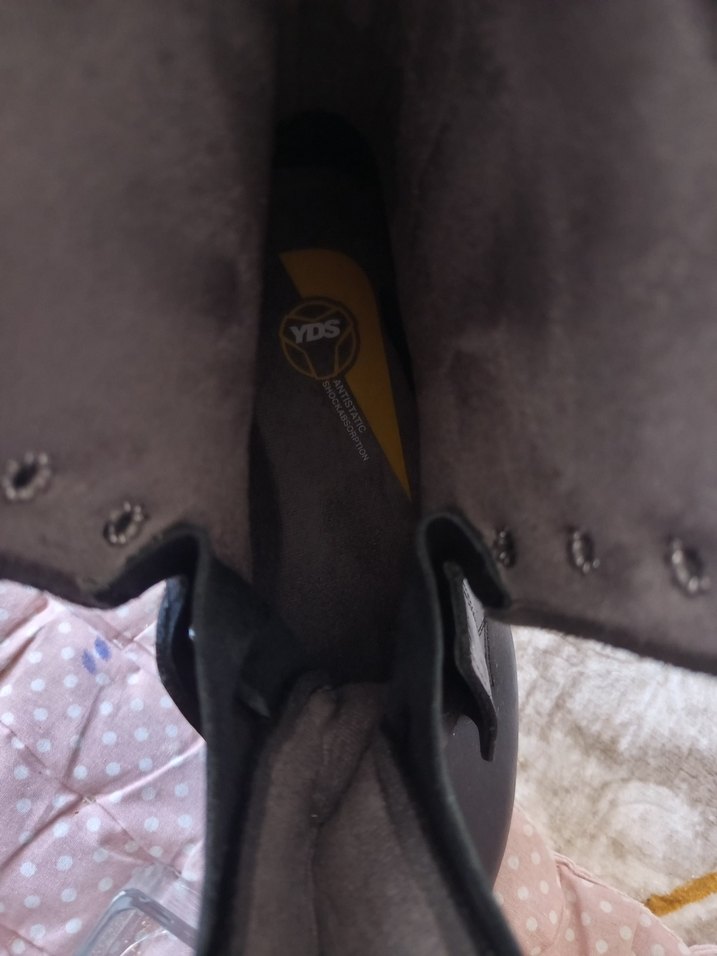 Siyah Kamuflaj Desenli Erkek Biker Bot

yds bot - Görsel 2