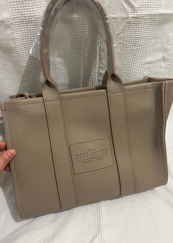 Bej Deri Fermuarlı Tote Çanta - Görsel 3