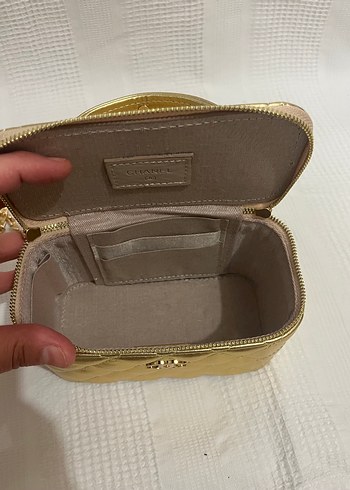 Altın Renk Kadın Deri Çanta - Görsel 3