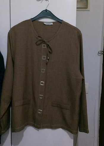 Elele markasına ait harika çıtçıtlı  Kahverengi  etekli Takım - Görsel 3