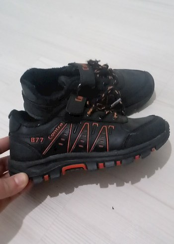 Siyah Desenli Erkek Çocuk Botu - Görsel 2