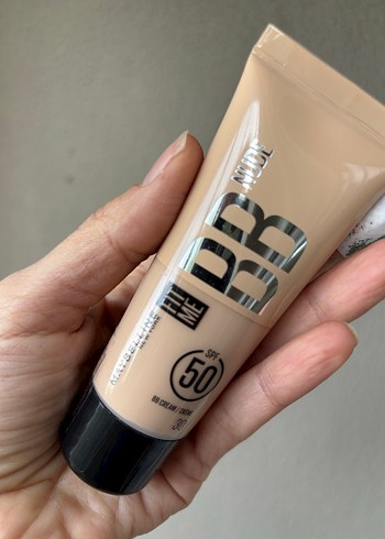 Maybelline BB Krem SPF 50 Beige - Görsel 2