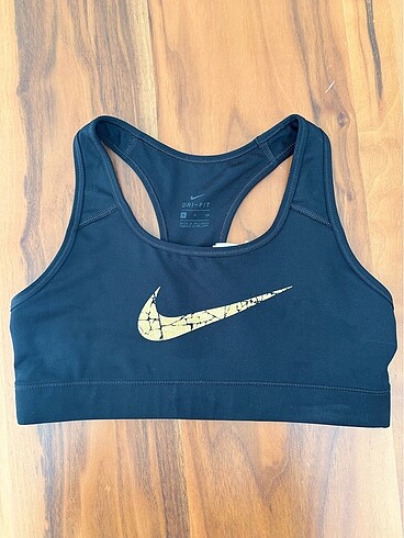 Nike drifit sporcu sütyeni