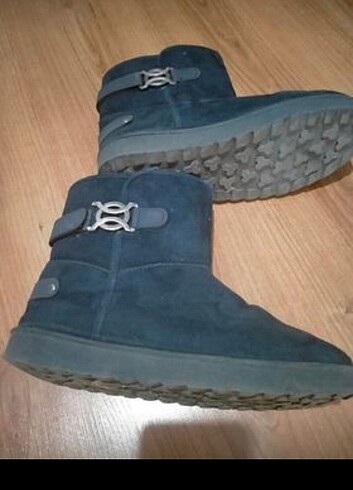 UGG kadın çizme 39 numara  - Görsel 3
