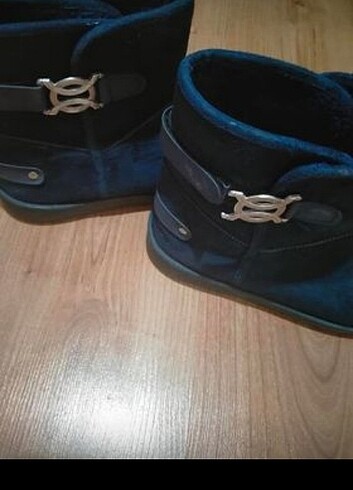 UGG kadın çizme 39 numara  - Görsel 6