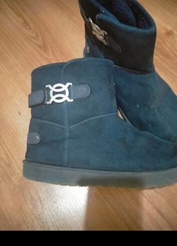 UGG kadın çizme 39 numara  - Görsel 7