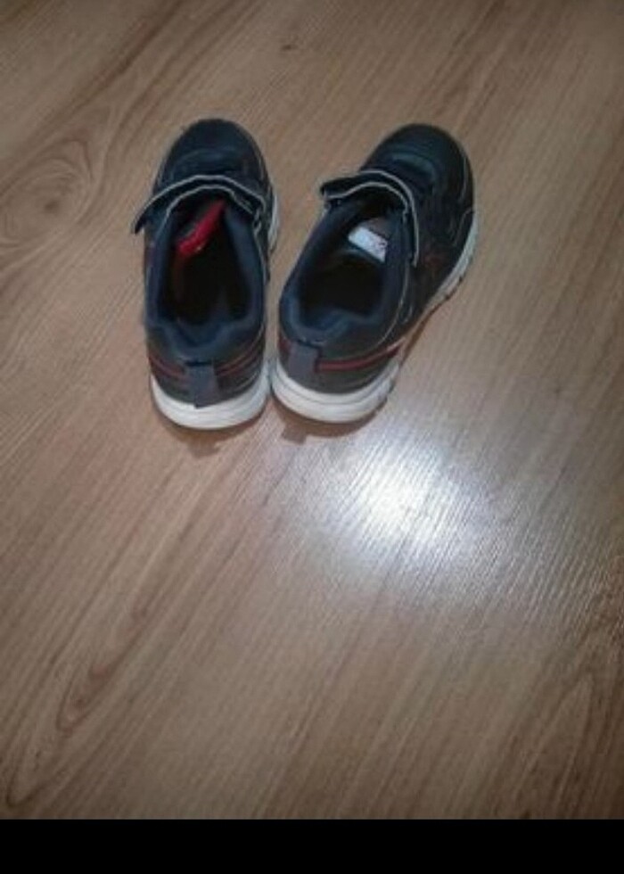 Orjinal marka spor ayakkabı 25 numara  - Görsel 2