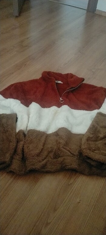 Bershka peluş sweatshirt 