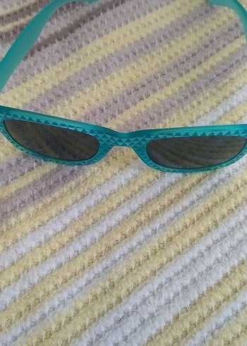 2 adet güneş gözlüğü ve saat - Görsel 6