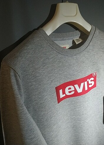 Levi's Basic Sweatshirt 