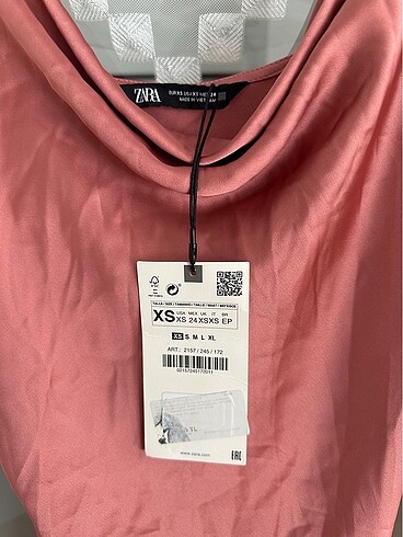 Zara yırtmaç detay saten elbise - Görsel 8