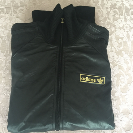 Adidas eşofman üstü