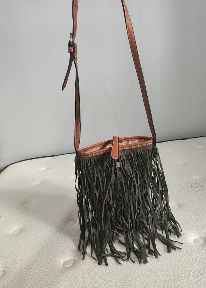 Püsküllü Çanta - Görsel 5