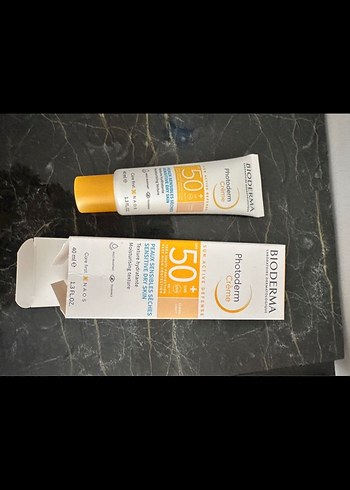Bioderma Photoderm SPF 50+ Yüz Güneş Kremi