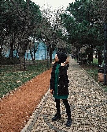 Siyah mont