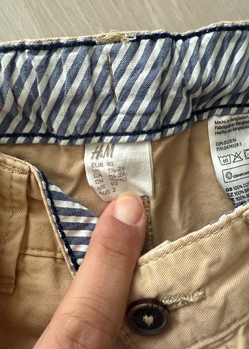 H&M Erkek Bej Düğmeli Pamuklu Şort
