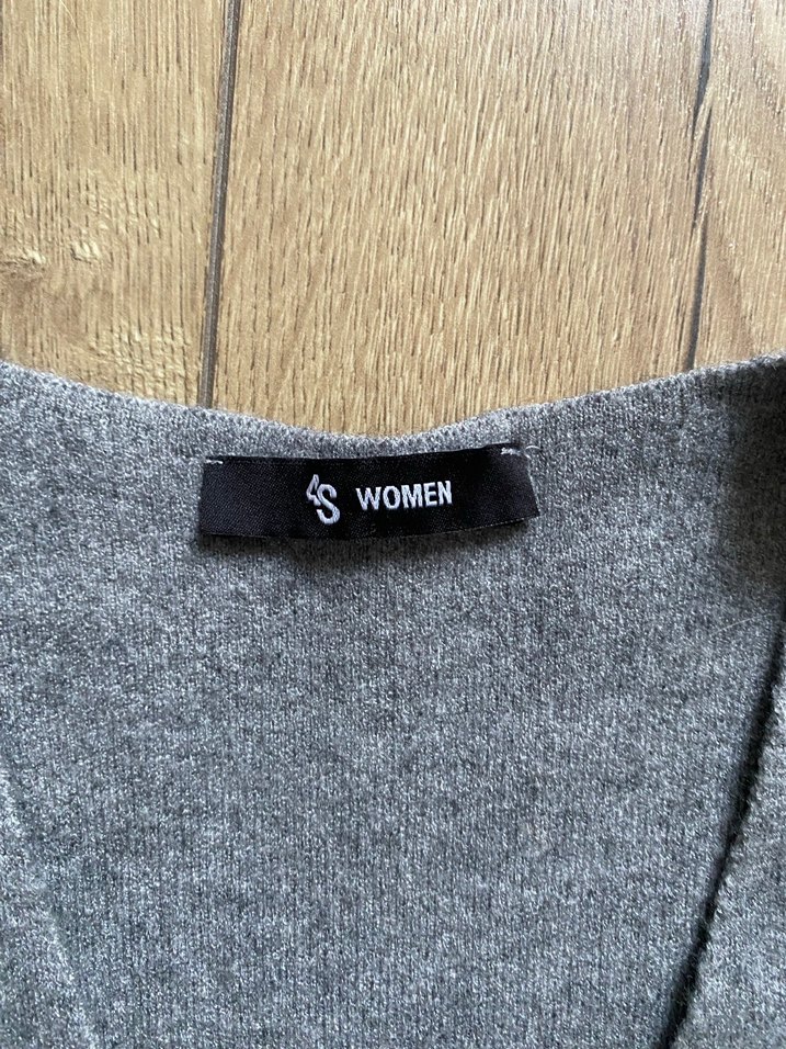 Düğmeli Gri Yün Kadın Yelek - Görsel 3