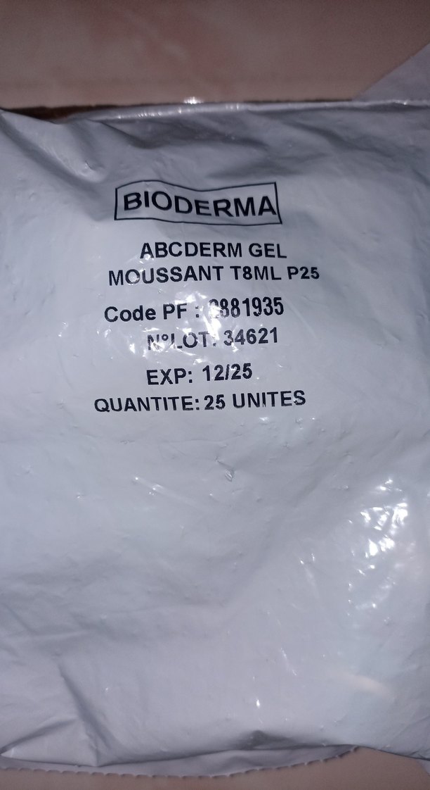 Bioderma Mavi Temizleyici Mini Tüpler - Görsel 2