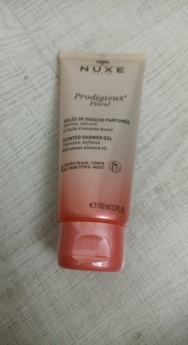 NUXE Prodigieux Floral Parfümlü Duş Jeli 100 ml - Görsel 2