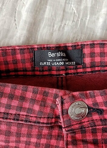 Bershka Pantolon 