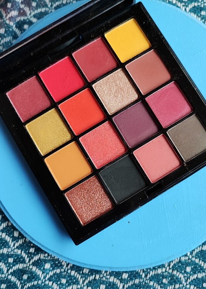 Orijinal Nyx far paleti  - Görsel 2