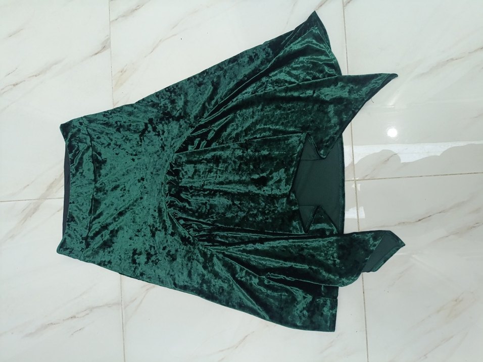 Koyu Yeşil Etek - Görsel 3