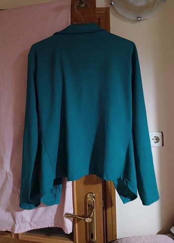 Düğmeli petrol rengi bluz - Görsel 4