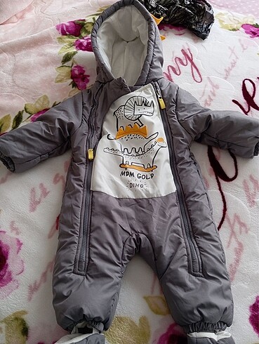 6-9 Ay Beden Astronot mont